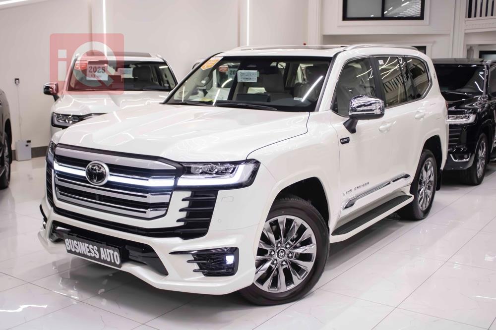 تۆیۆتا لاند کروزەر